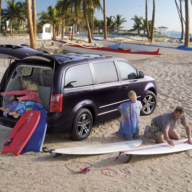 Недорогая аренда минивэна в майами