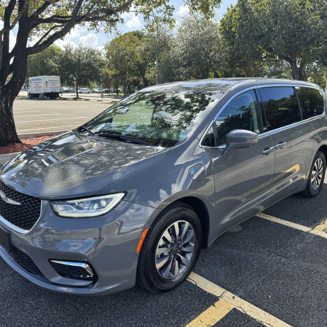 location voiture chrysler miami